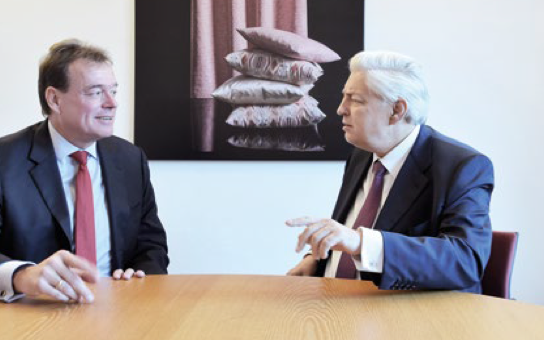 Zwei Experten zu textilem Bauen im Dialog.