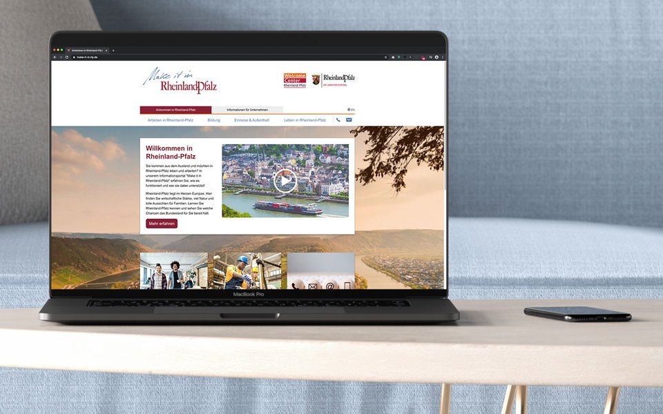 Notebook-Anicht der Website Make it in Rheinland-Pfalz.